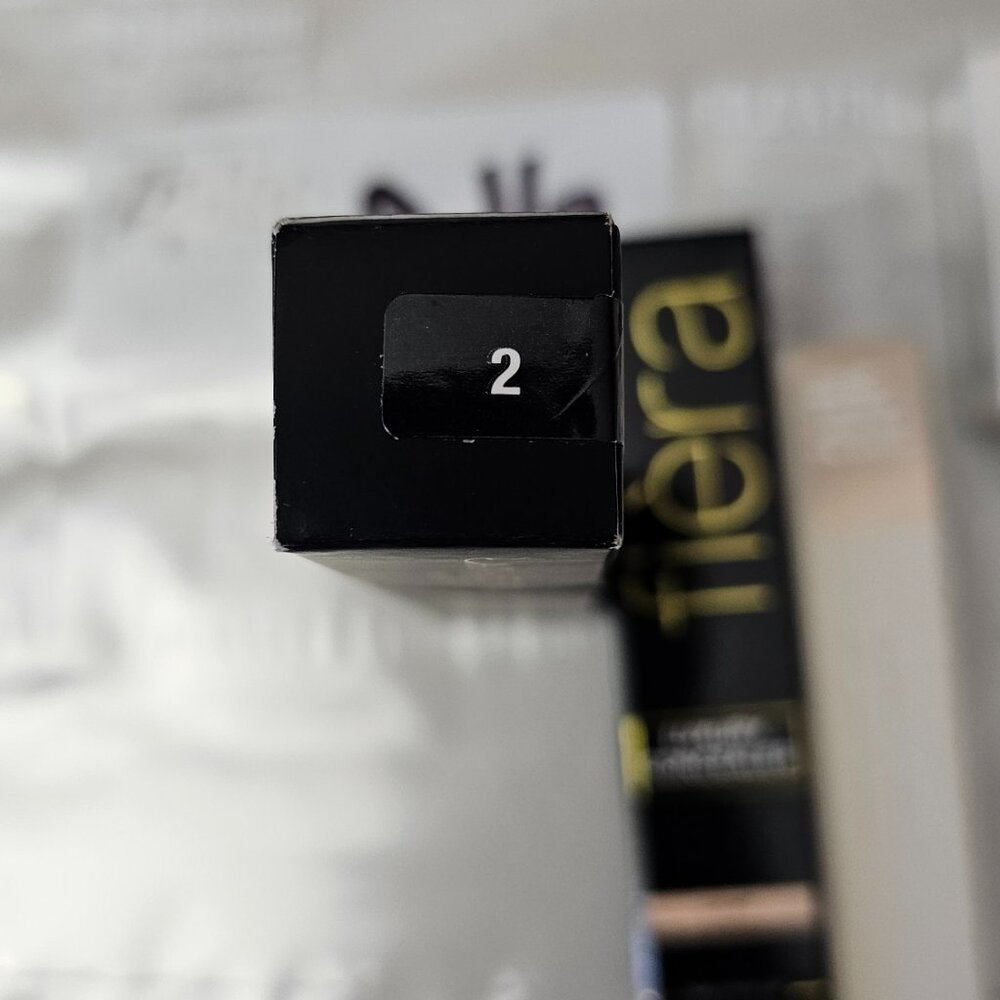 CONCEALER ASSORTMENT - Picture 4 of 4